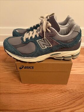 Final Price-No Offers! New Balance 2002R Grey and Teal Suede Mesh Sneaker